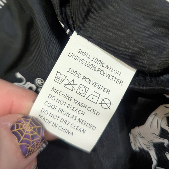 MGM Springfield Black Puffer Vest Medium NWT - Picture 6 of 11